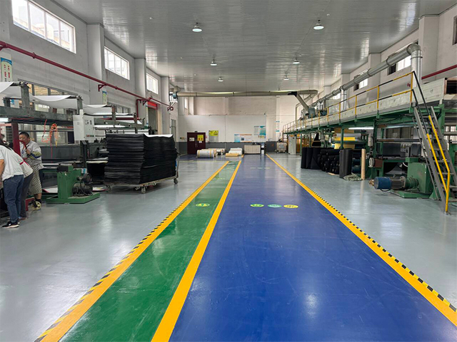 selvkl&aelig;bende linje 2